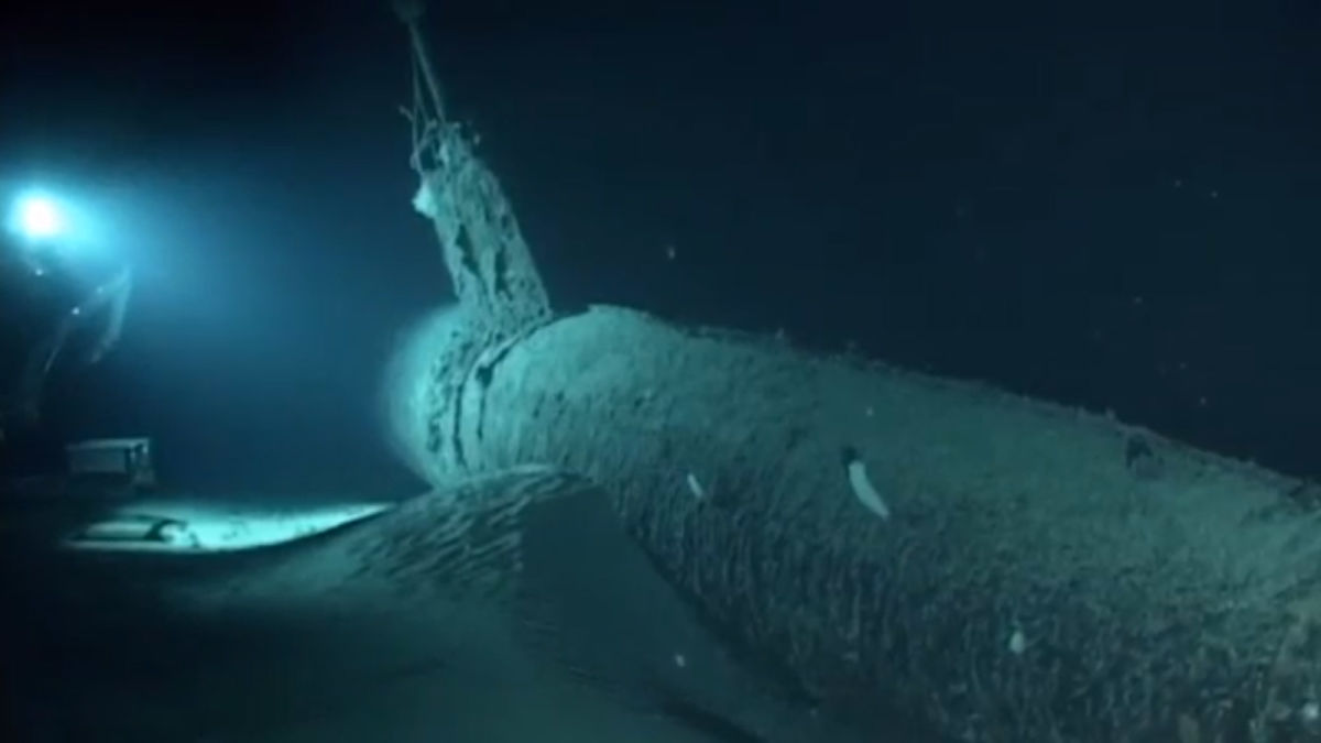 Затонувшая подводная лодка времен Второй мировой войны